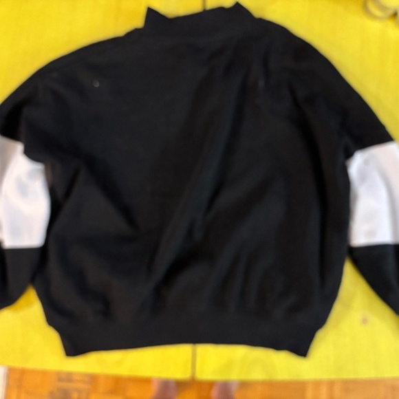 Vintage playboy sweatshirt - might be oversized - Picture 4 of 6